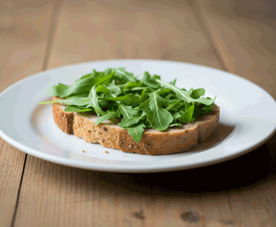 rukola na chlebie 